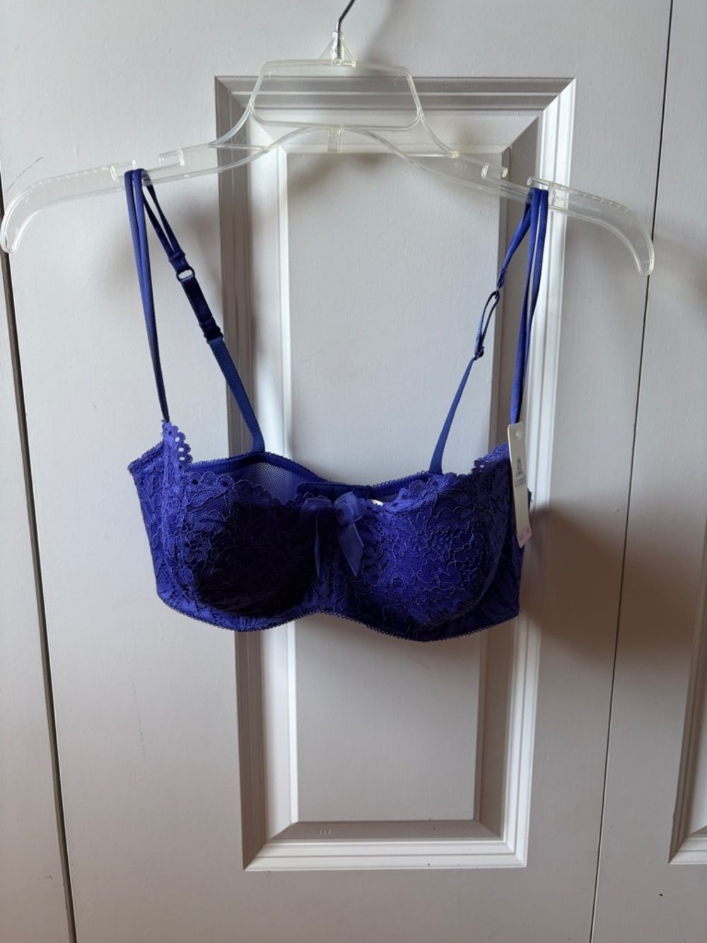 B. Tempt'd by Wacoal Deep Purple Lace Bra Women's Size 34 D New with Tags